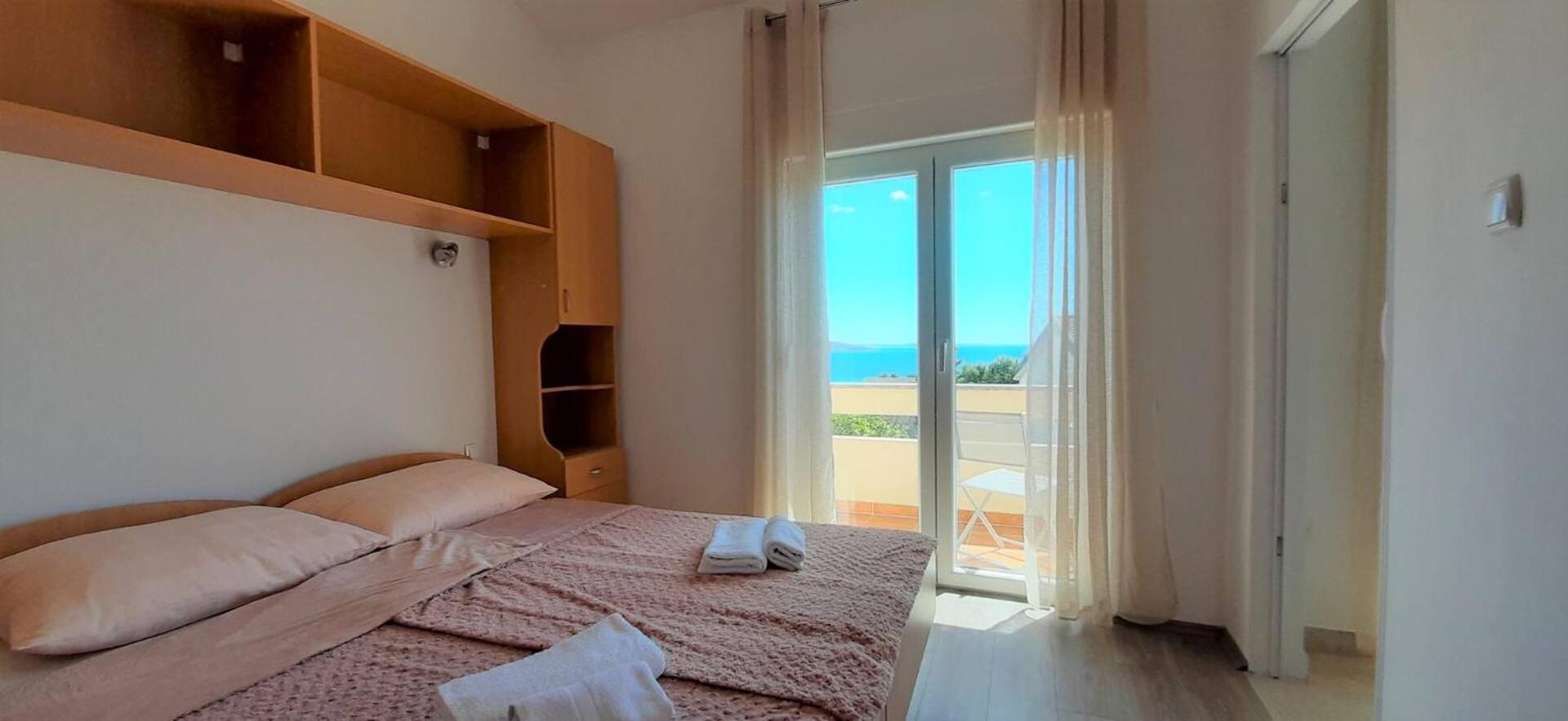 Guest House Helena Close To Beach Krk Town Dış mekan fotoğraf