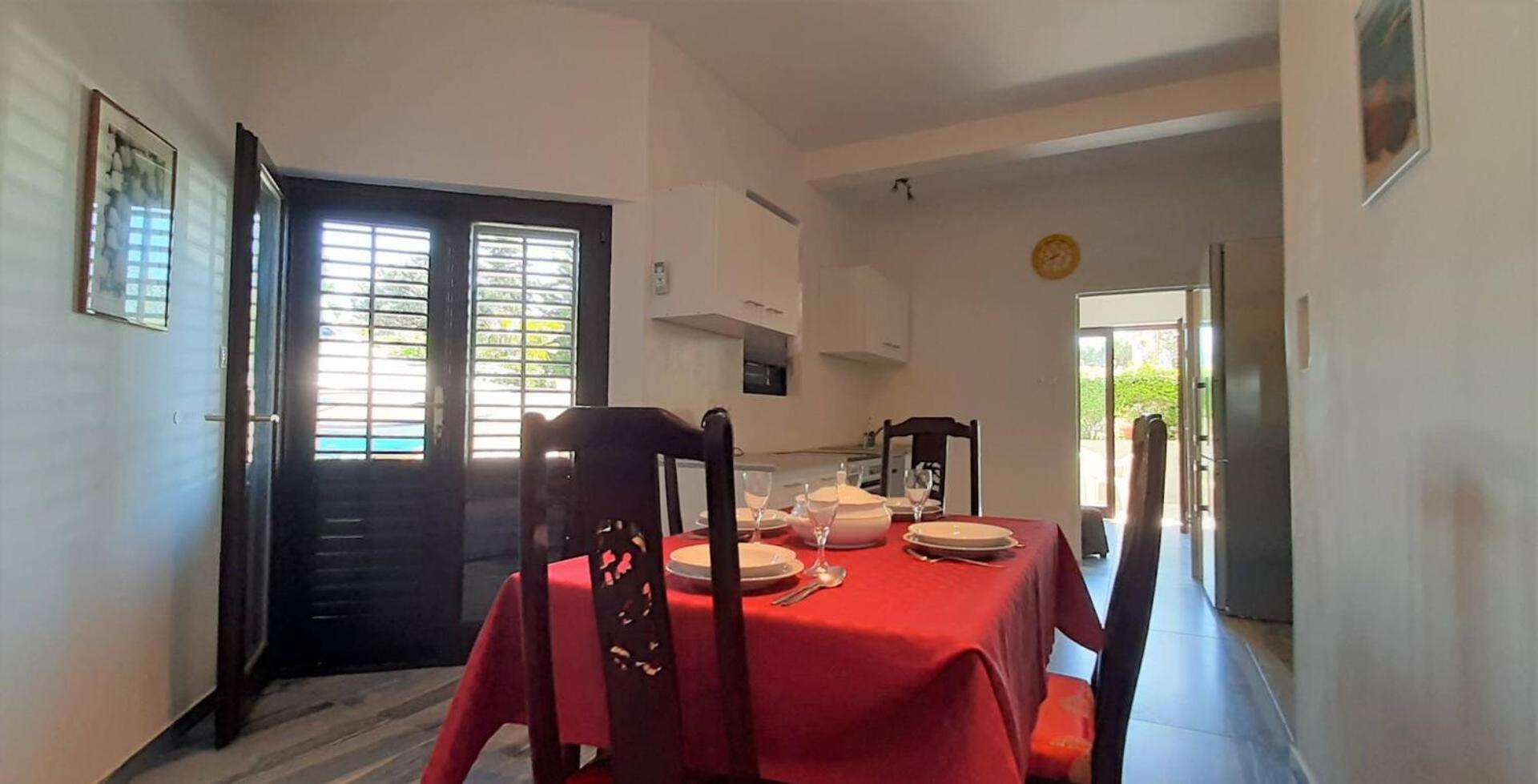 Guest House Helena Close To Beach Krk Town Dış mekan fotoğraf