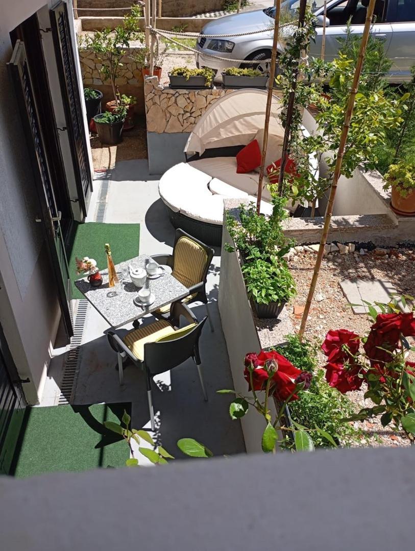 Guest House Helena Close To Beach Krk Town Dış mekan fotoğraf